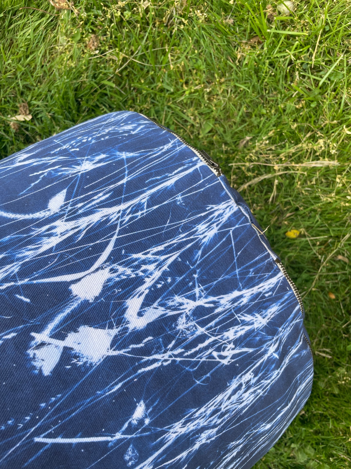 Field of Dreams Pouf