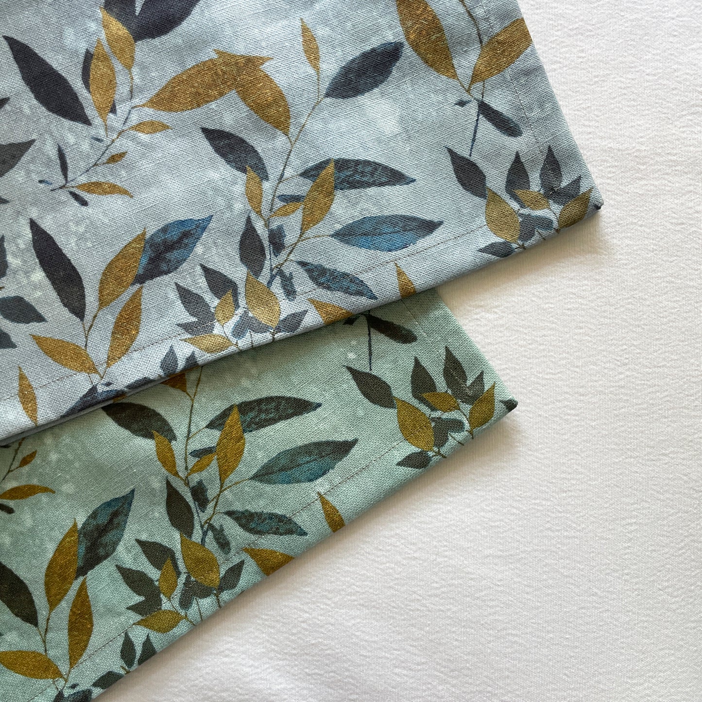 Nandina Table Runner - JADE