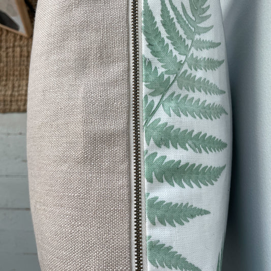 Linen Fern Pillow in Green - 18" x 18"