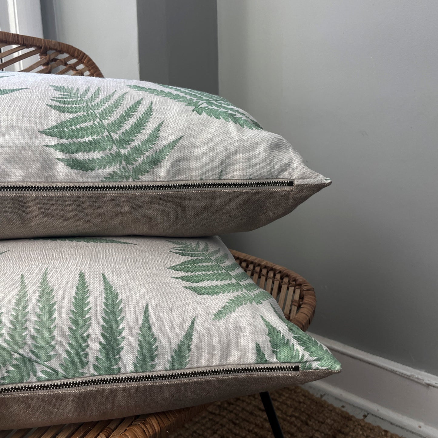 Linen Fern Pillow in Green - 20" x 12"