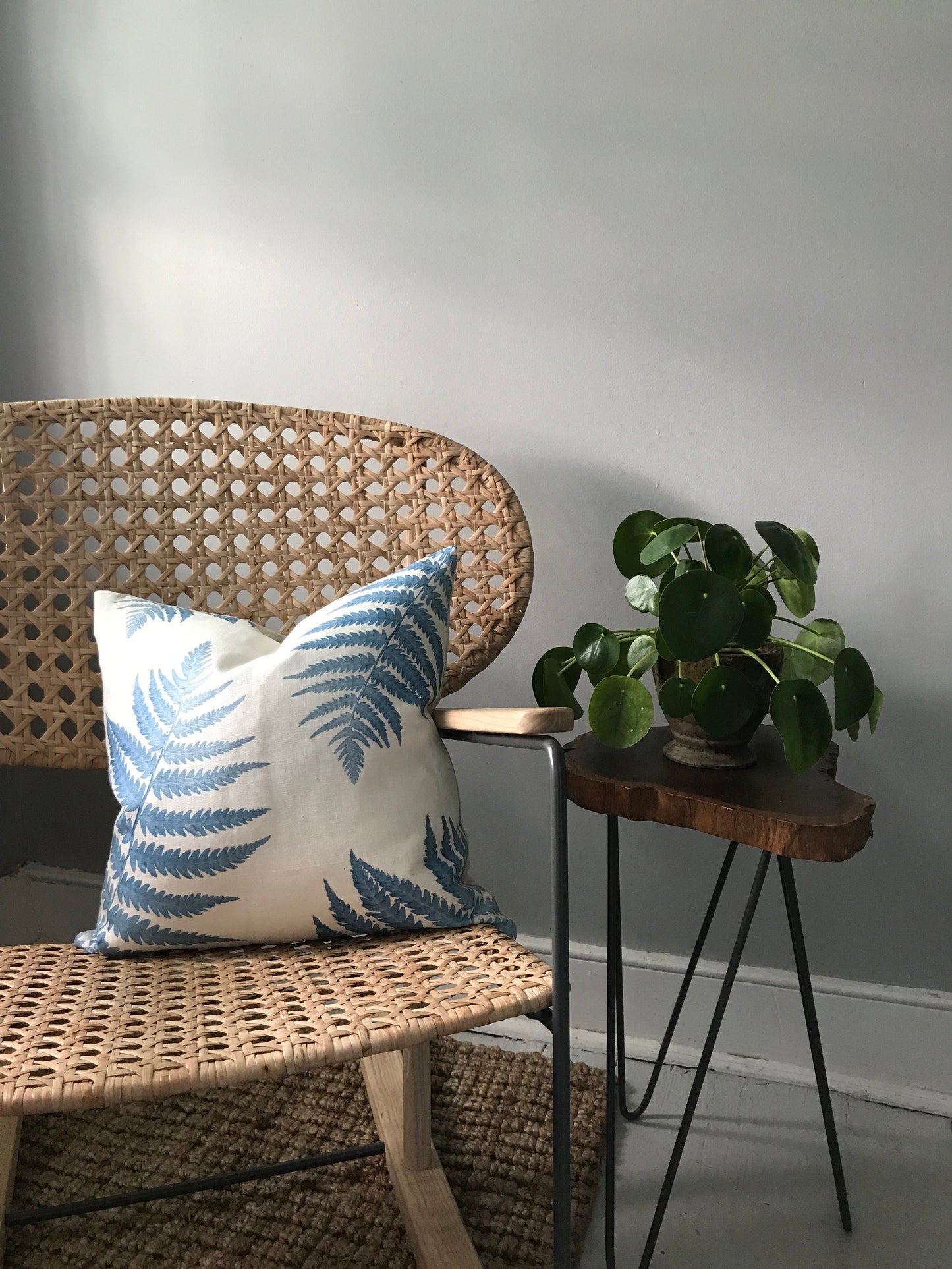 Linen Fern Pillow - 18" x 18"