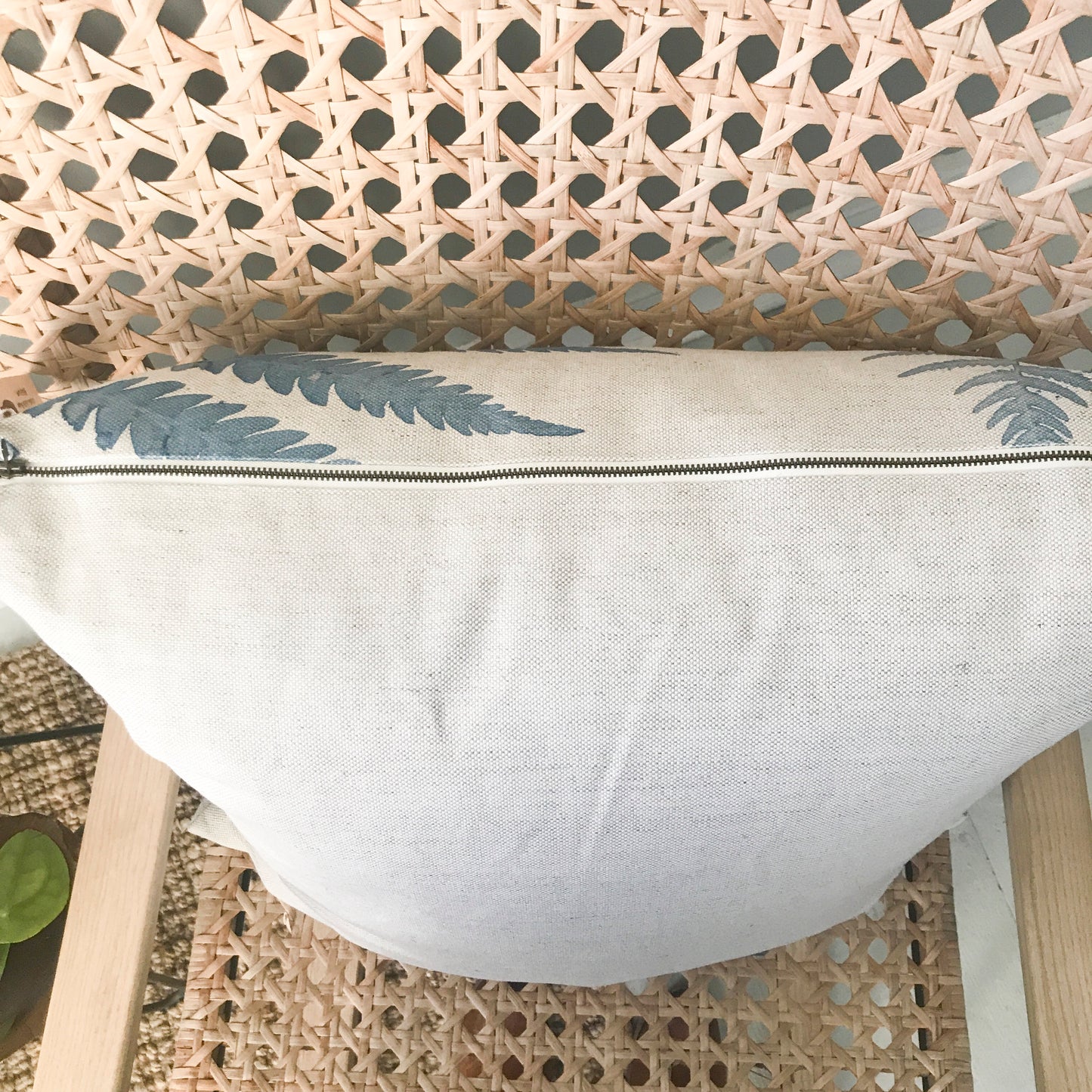 Linen Fern Pillow - 24" x 24"