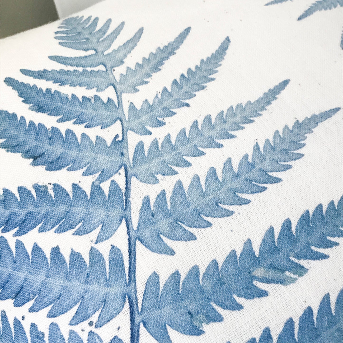 Linen Fern Pillow - 18" x 18"